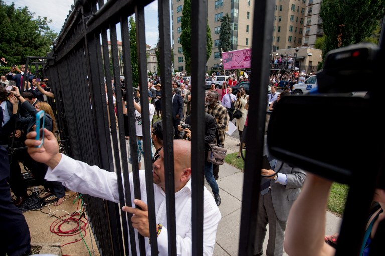 Bandera cubana ondea en Washington, símbolo de restablecimiento de relaciones