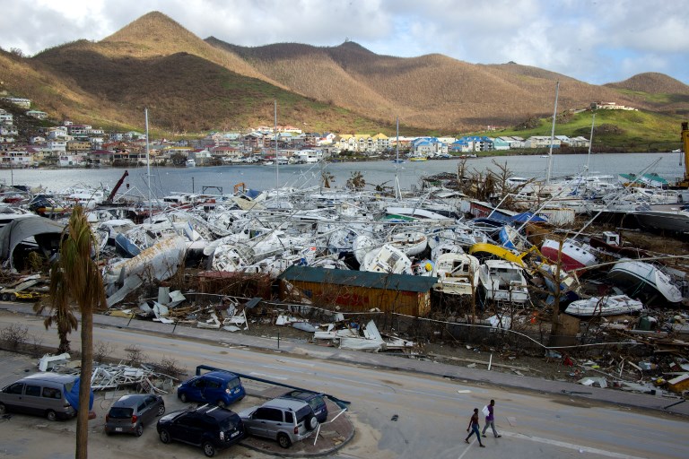 El Caribe se prepara para la llegada del huracán María