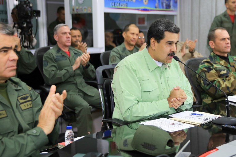 Maduro anuncia cierre total de frontera con Brasil