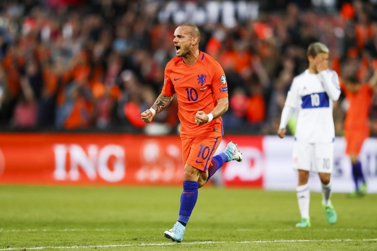 Sneijder juega ante Perú su último partido con la selección