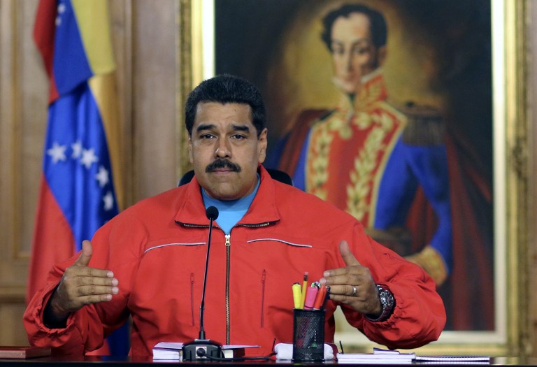 Maduro acepta derrota en comicios y lo recibe como una &quot;bofetada&quot;