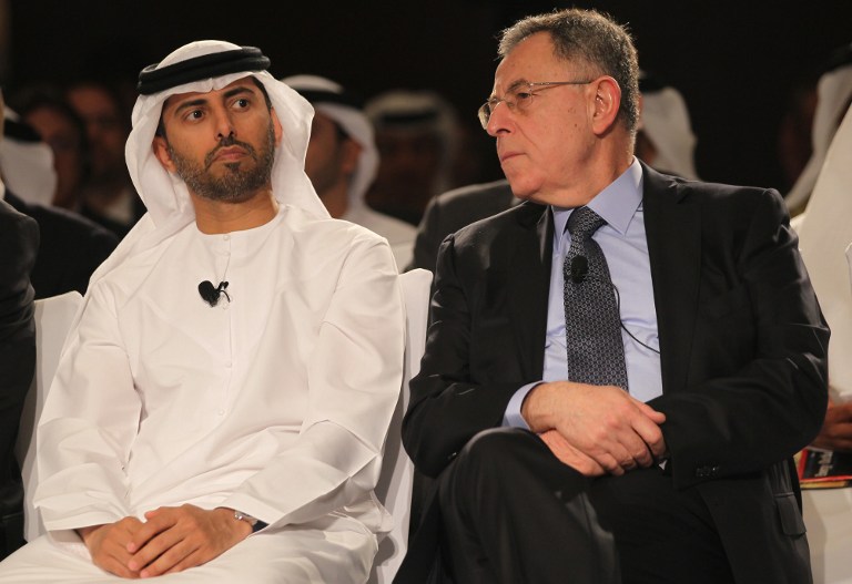 Emiratos Árabes cree que OPEP ya no puede &quot;proteger&quot; precios del petróleo
