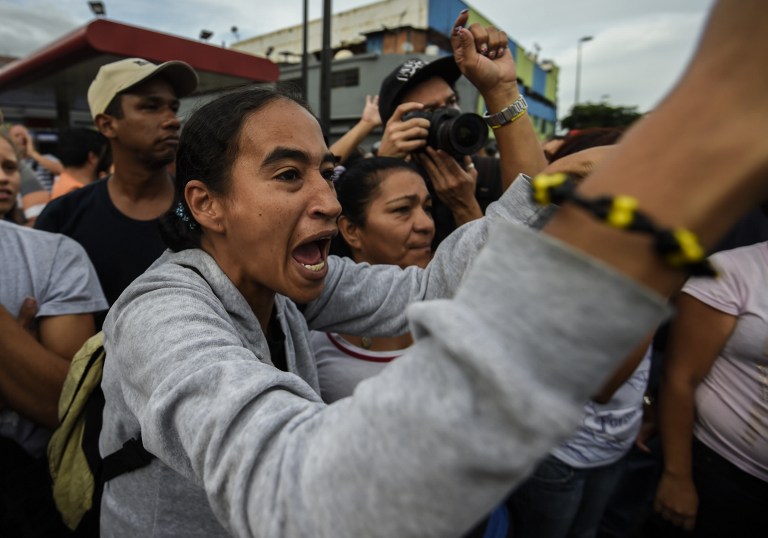 Políticos opositores venezolanos visitan Ecuador y denuncian situación política de su país