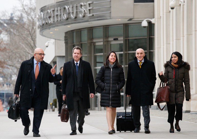 Quinto día de deliberaciones culmina sin veredicto al Chapo