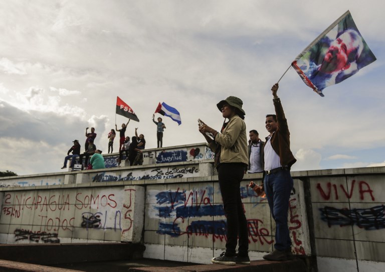 Miles de sandinistas marchan en apoyo a Ortega en Nicaragua