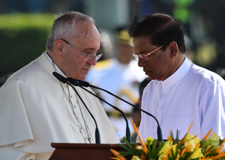 En Sri Lanka, el papa exhorta al respeto de los derechos humanos