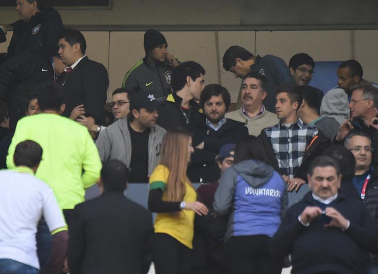 Neymar asiste partido Brasil-Venezuela desde el palco a la espera de la apelación a sanción