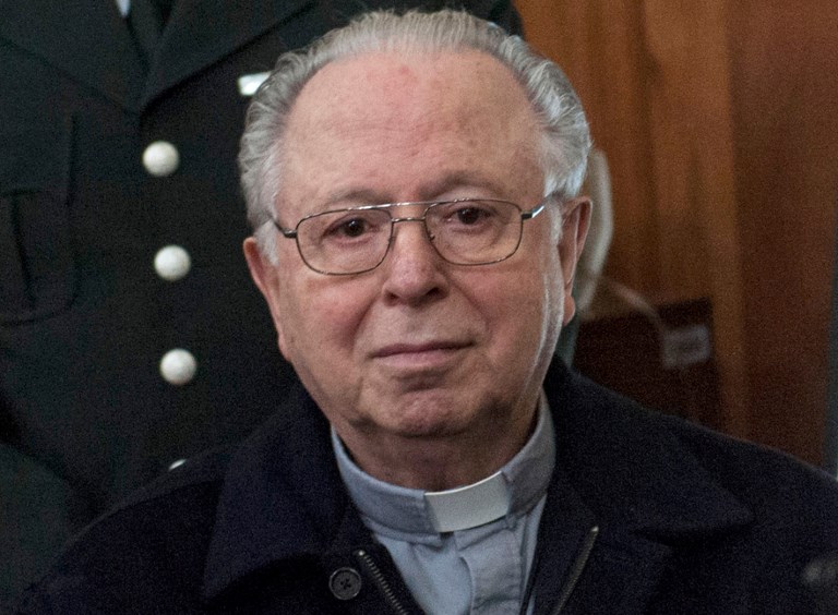 Iglesia chilena deberá indemnizar a víctimas de abusos de exsacerdote