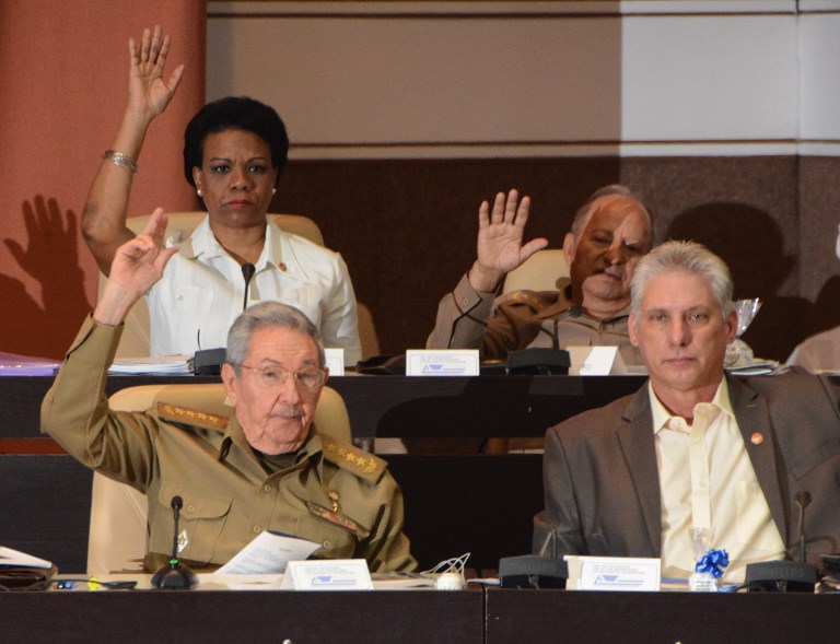 Cuba pospone relevo presidencial de Raúl Castro por daños de huracán Irma