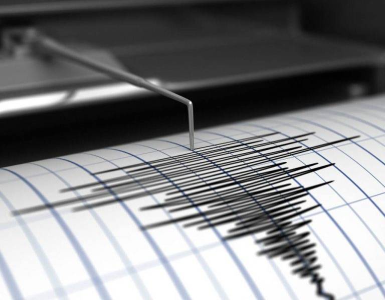 Sismo de magnitud 6,7 sacude costas de Japón