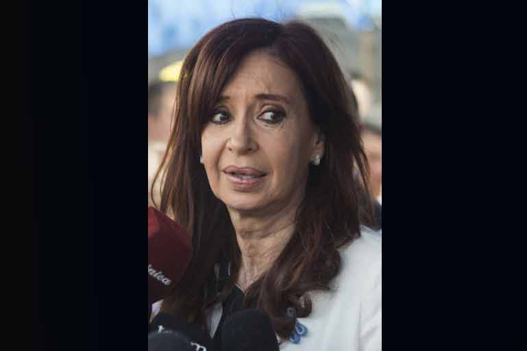 Argentina: Justicia ordena arresto y desafuero de Cristina Fernández
