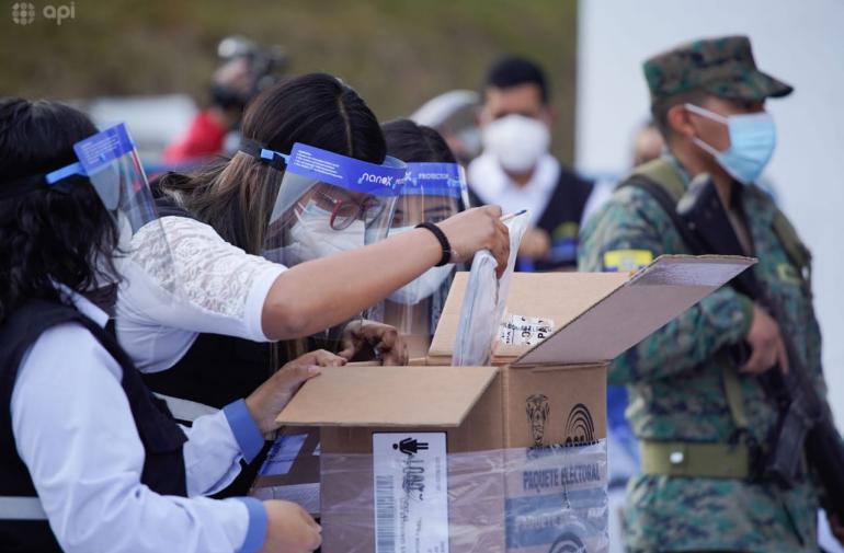 Silencio electoral rige desde este viernes y al mediodía la ley seca