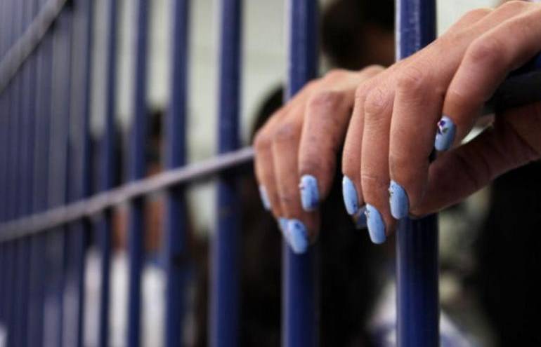Detienen a 4 mujeres que habrían pasado la noche en la cárcel Regional
