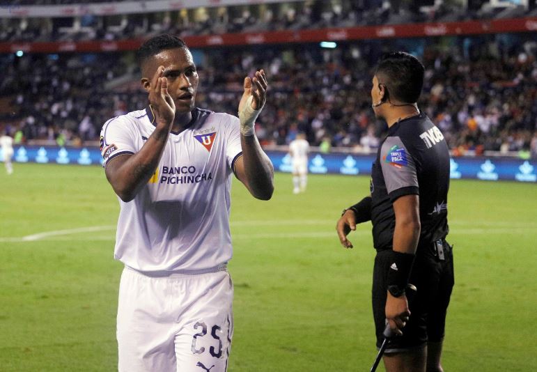 Vasco da Gama estaría interesado en Antonio Valencia