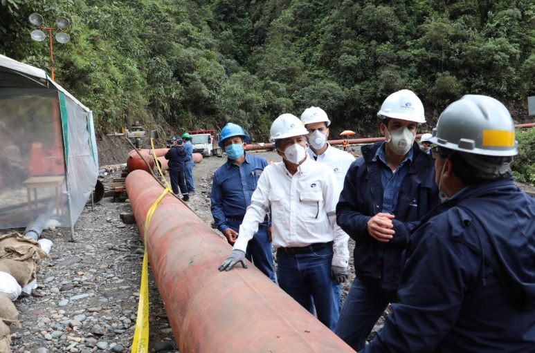 Avanza remediación ambiental tras derrame de petróleo en Ecuador