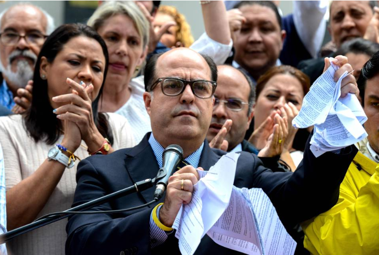 Crisis en Venezuela: Titular del Parlamento tilda de &quot;golpe de Estado&quot; la decisión del Tribunal