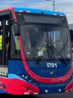 Los sistemas de transporte Trolebús y Metro de Quito son los más modernos del Ecuador.