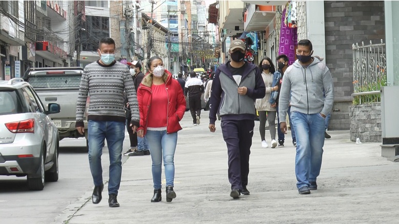 Tulcán regresa a semáforo rojo para tratar de frenar contagios
