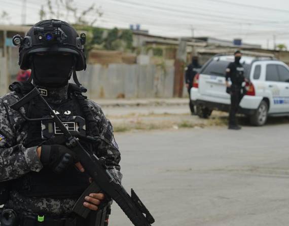 Cuatro personas fueron asesinadas dentro de una vivienda en Durán, Guayas.