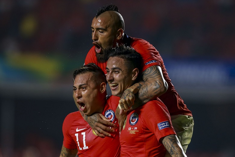 Chile arranca la Copa América con goleada