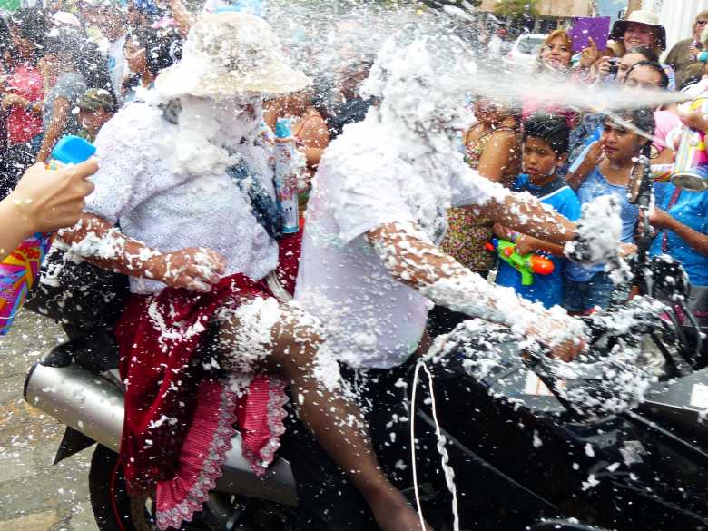 COE confirma que se mantiene el feriado de carnaval