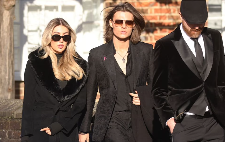 Kate Cassidy, novia de Liam Payne, junto a Damian Hurley