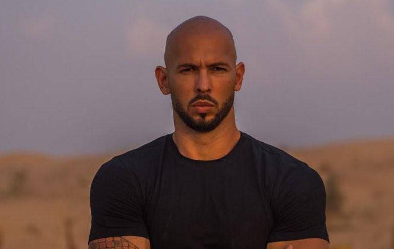 Foto de Andrew Tate en su cuenta de Twitter.