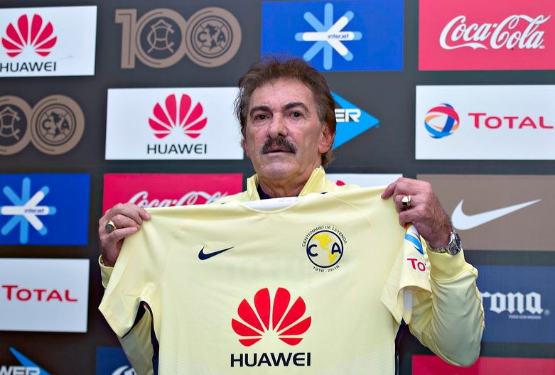 Ricardo La Volpe es el nuevo entrenador de Ibarra y Arroyo