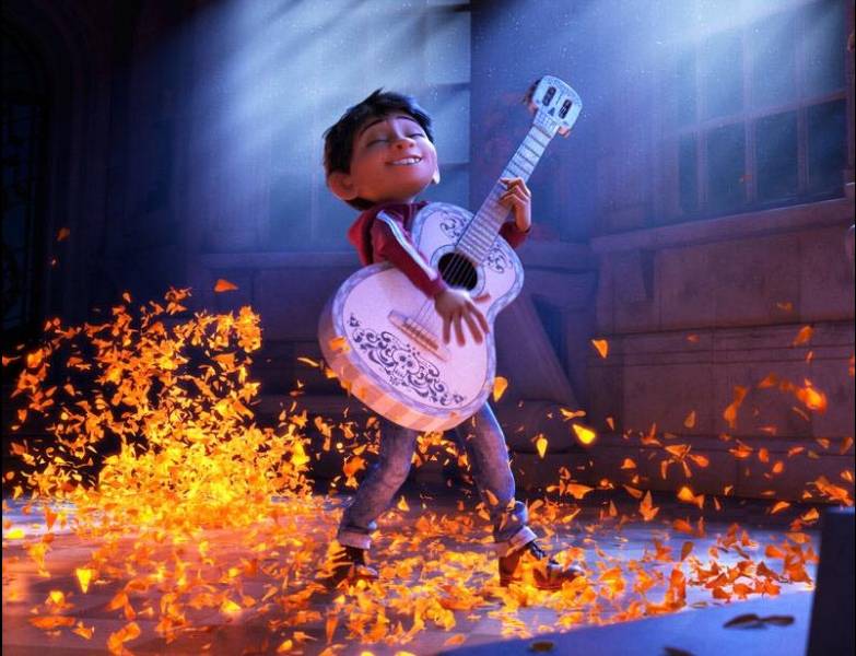 La guitarra del filme &quot;Coco&quot; marca un nuevo ritmo a artesanos mexicanos