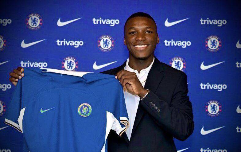 Moisés Caicedo fue fichado con una tasa de amortización por ocho años.