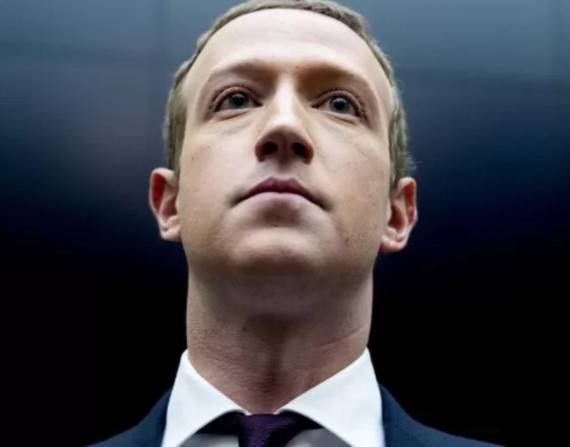Es la primera caída en usuarios que sufre la red social fundada en 2004 por Mark Zuckerberg.
