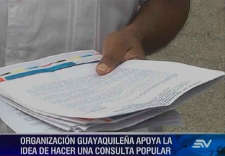 Organizaciones sociales deben convocar la consulta para resolver alza de pasajes