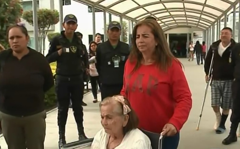 Pacientes del Hospital Pablo Arturo Suárez denuncian falta de insumos