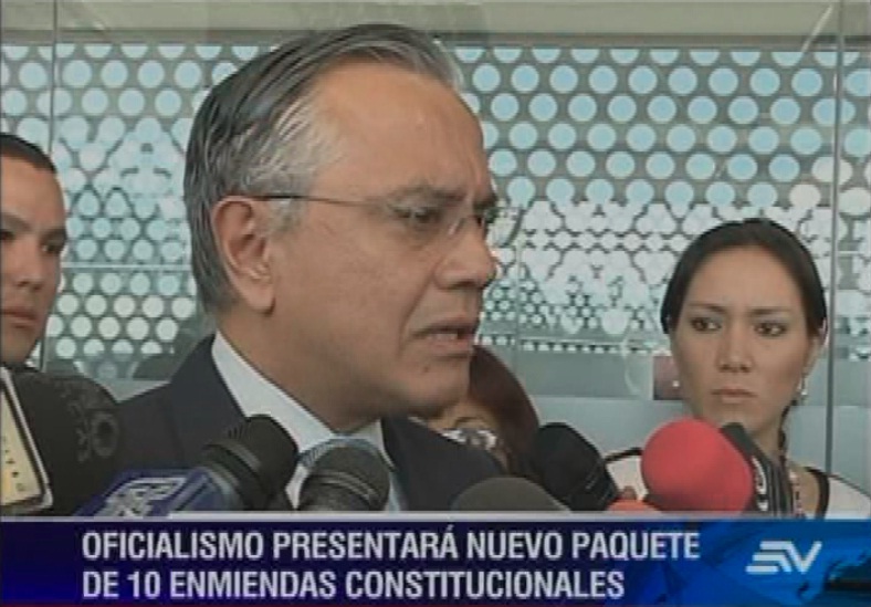 Gobierno alista nuevo paquete de enmiendas constitucionales