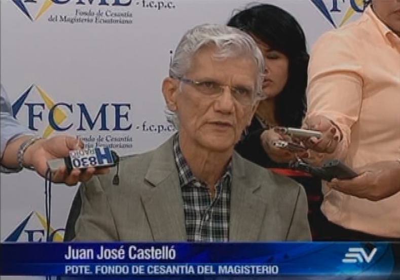 Fondos de cesantía privados no se tocarán, según Correa; Castelló responde