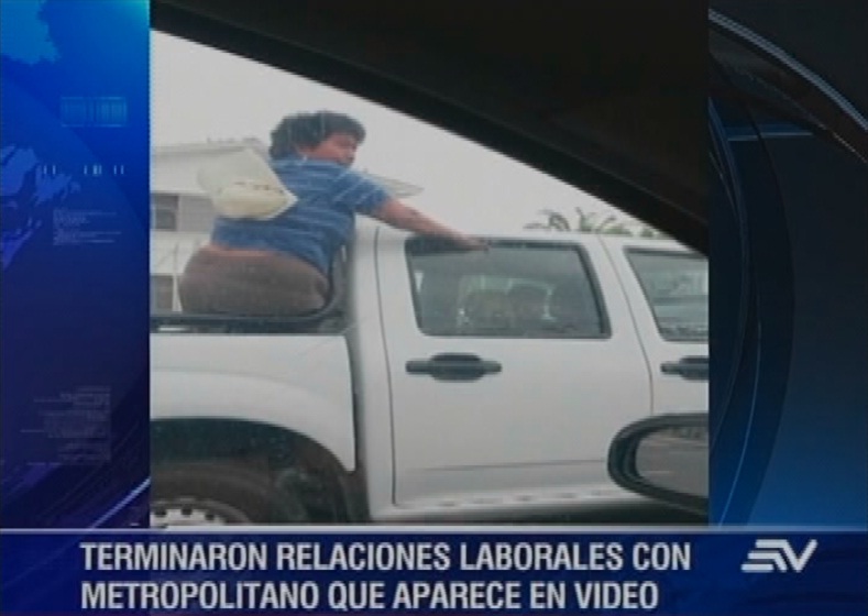 ¿Qué hacía la señora que sufrió presunto abuso de policía metropolitano?