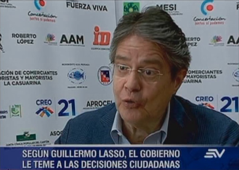 Lasso no descarta en cambiar la pregunta, e insiste en consulta popular