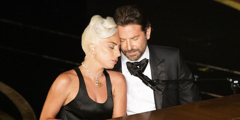 ¿Lady Gaga está esperando un bebé de Bradley Cooper?