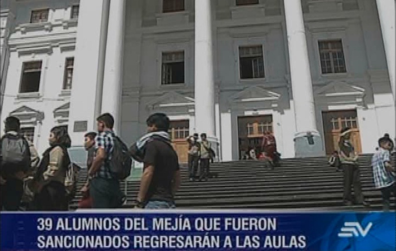 16 estudiantes del Mejía suspendidos se suman a los reintegrados por el Ministerio