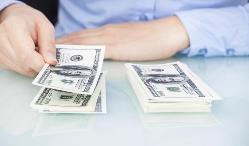 Gobierno espera ingresos tributarios por más de $14.700 millones en 2017