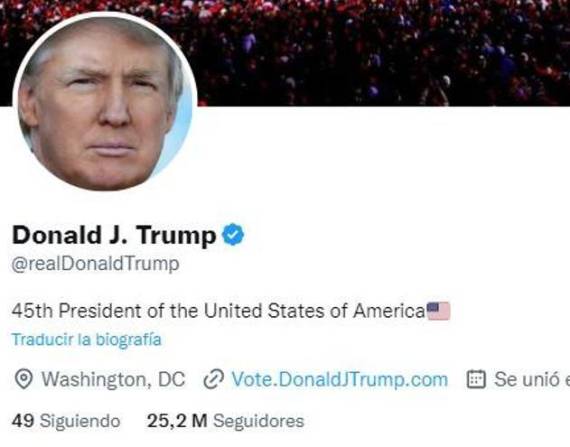 Musk restablece la cuenta de Donald Trump en Twitter tras encuesta a favor