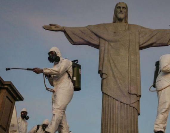 Brasil llegó a tener una tasa de contagios que era 7 veces la de India.