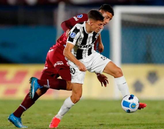 Montevideo Wanderers se impuso a domicilio por 1-2 en un partido válido por la quinta y penúltima jornada del Grupo A de la Copa Sudamericana.