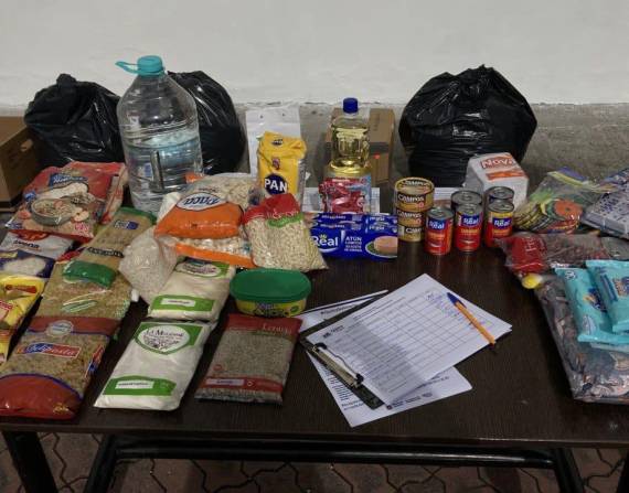 Se receptan donaciones para los damnificados por el terremoto.