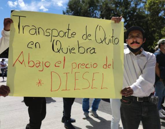 En 30 días se definiría mecanismo para la aplicación de focalización de subsidios del transporte en Ecuador