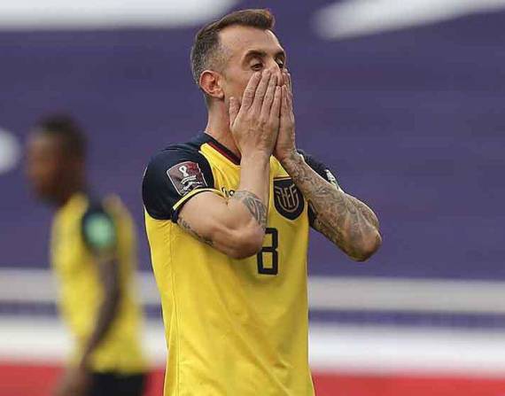 Damián Díaz, volante argentino naturalizado ecuatoriano, jugó con la 'Tri' en las Eliminatorias.