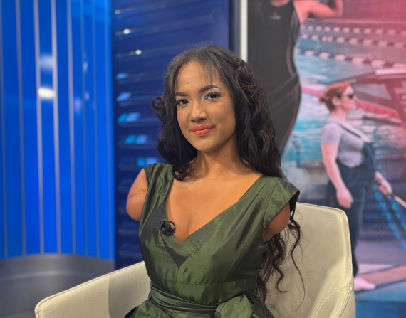 Victoria Salcedo, modelo profesional | 03-12-2025