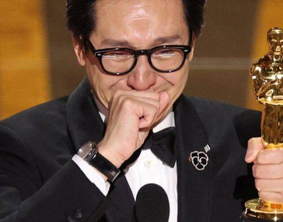Ke Huy Quan ganó el Oscar por su papel en Todo en todas partes al msmo tiempo.