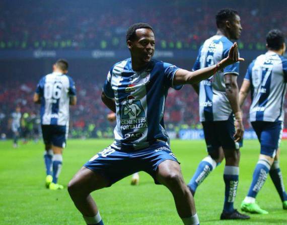 Doblete espectacular de Romario Ibarra en la final de la Liga Mexicana