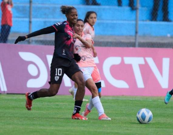 Dragonas IDV y Ñañas a solo 90 minutos de alzar la copa de campeón en la Superliga Femenina